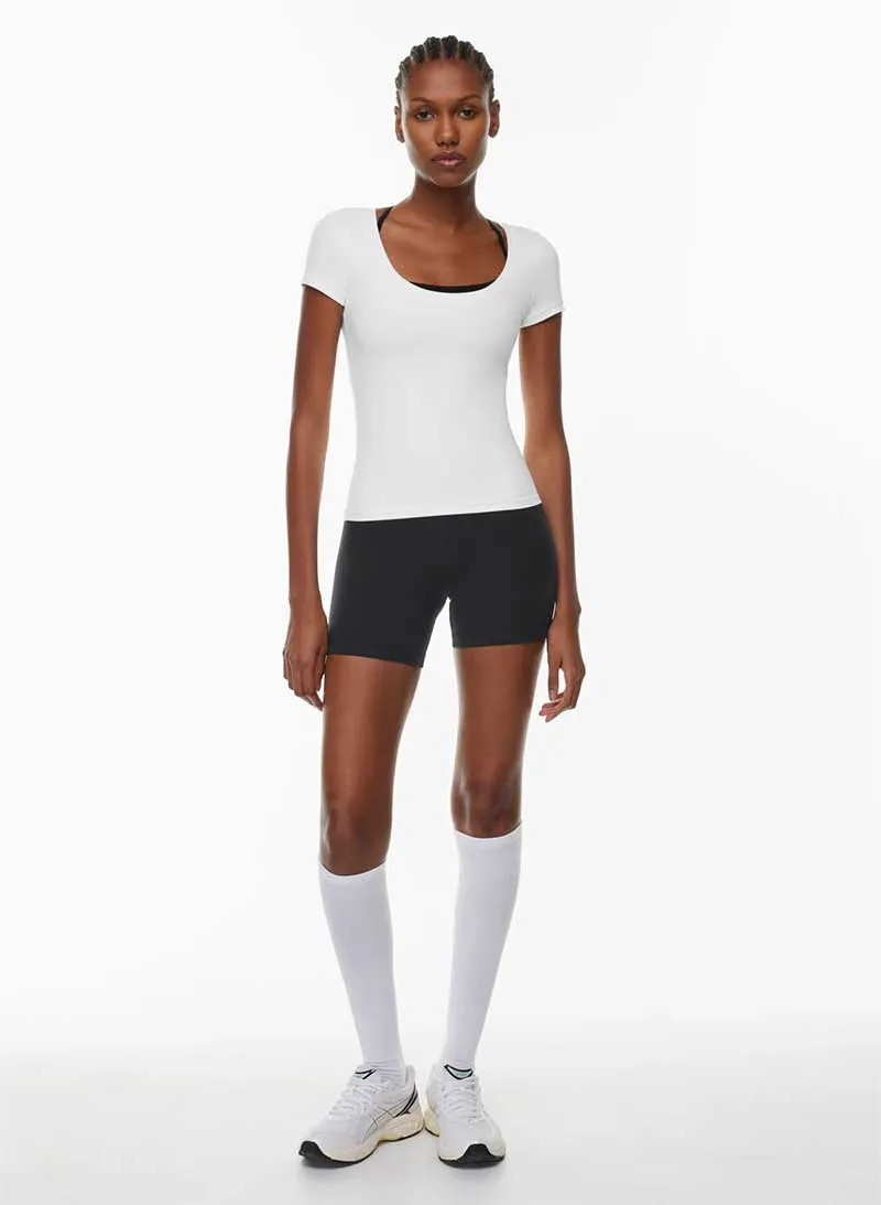 BUTTER Essential Scoopneck T-Shirt